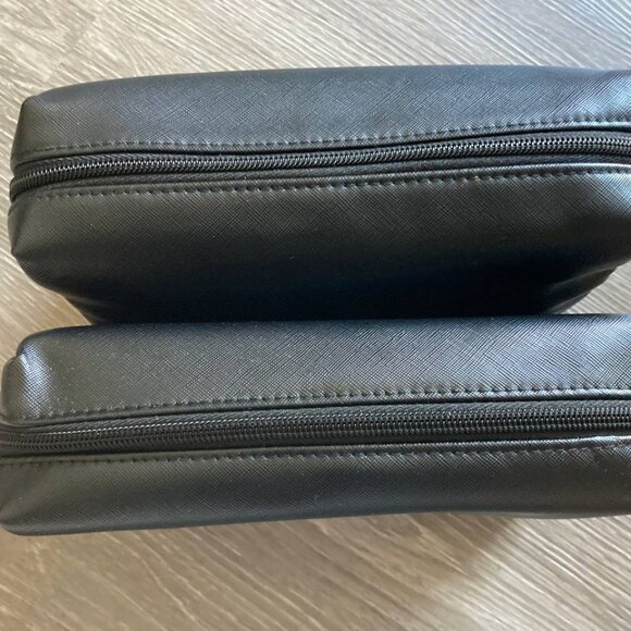 New Dermstore Black Cosmetic Bag Zippered Makeup Case (2) - Picture 2 of 3